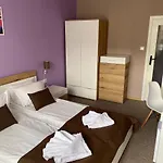 Отель Grami 3*