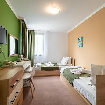 Grami Hotel 3*