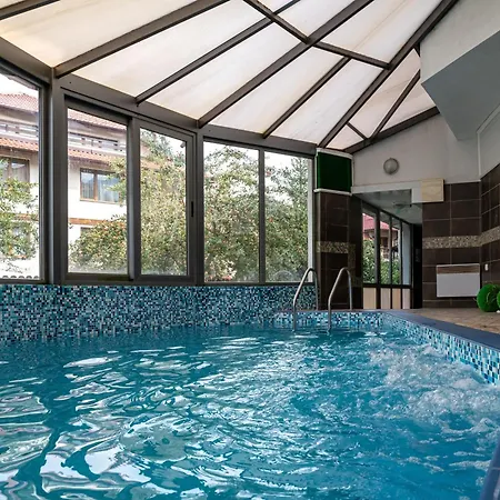 Grami Hotel 3*