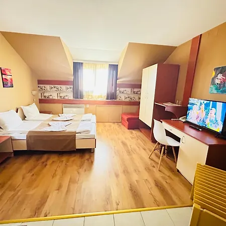 Grami Hotel 3*